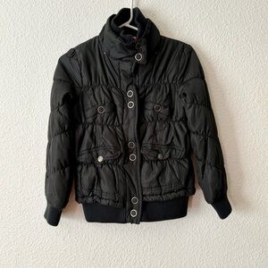 Arizona youth (girls) size L (14) black quilted puffer bomber jacket.